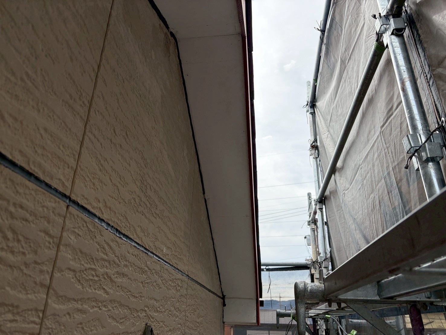 軒天塗装 天井塗装 施工前