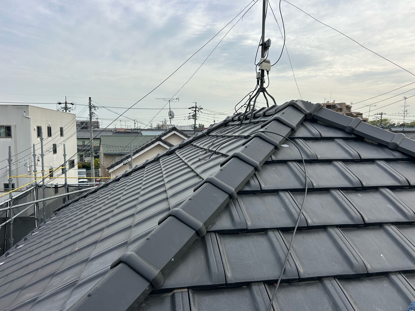 漆喰工事　屋根工事　瓦　劣化